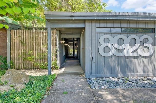Photo of 8923 Rolling Rock Lane
