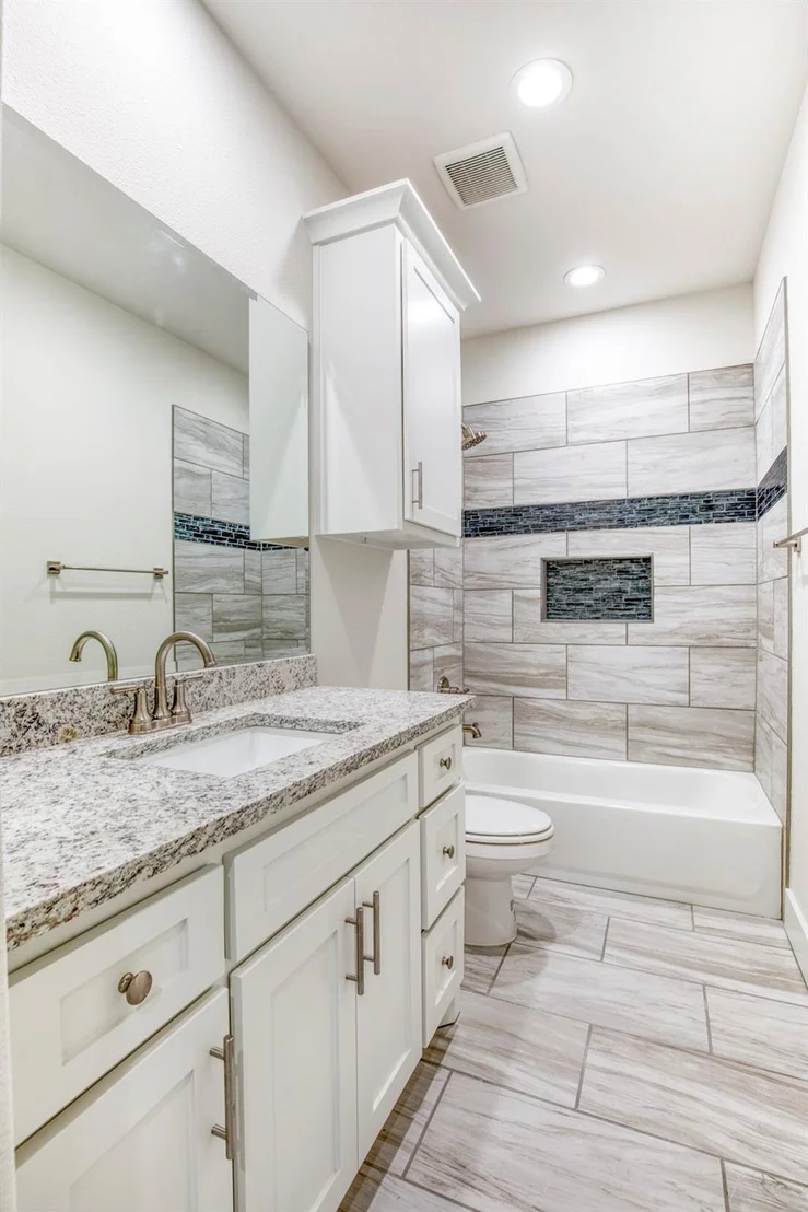 Photo of 1044 Hidden Oaks Drive