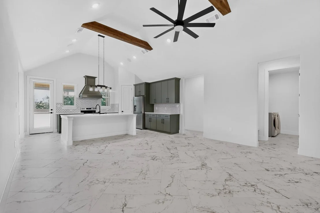 Photo of 1672 Brookview Drive