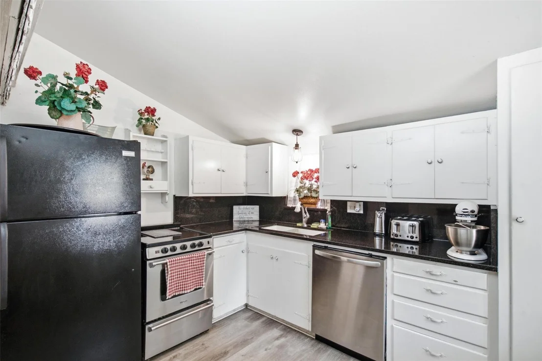 Photo of 700 Cherry Street