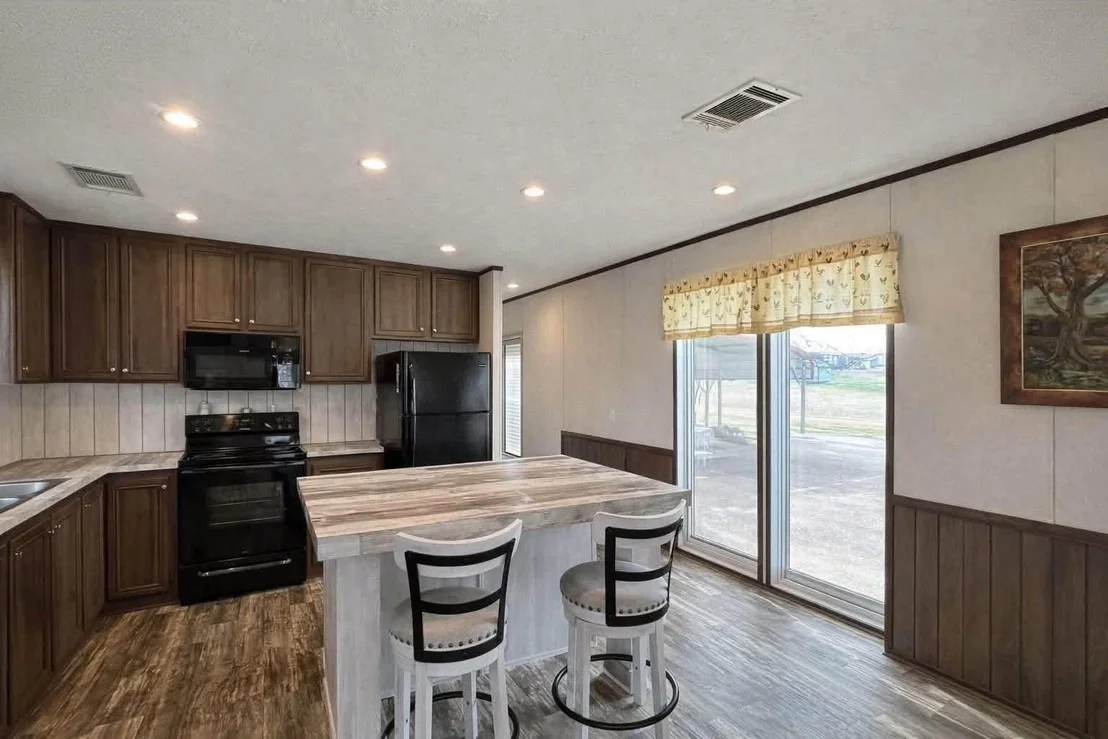 Photo of 750 Waterfront Row