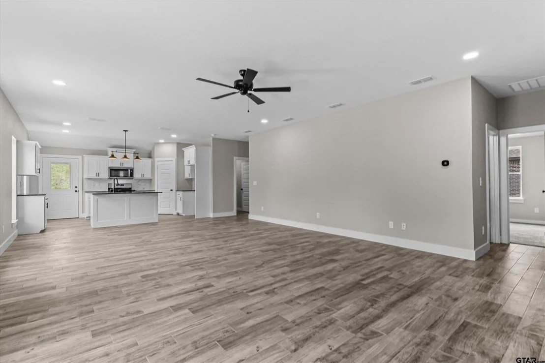 Photo of 16134 Crossing Circle