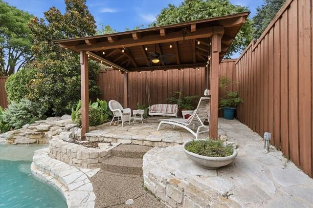 Photo of 732 Meadowlark Lane