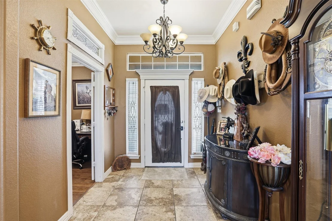 Photo of 7229 County Road 1205