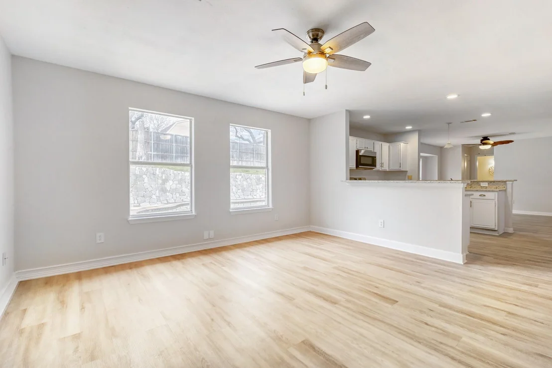 Photo of 2112 Meadowview Drive