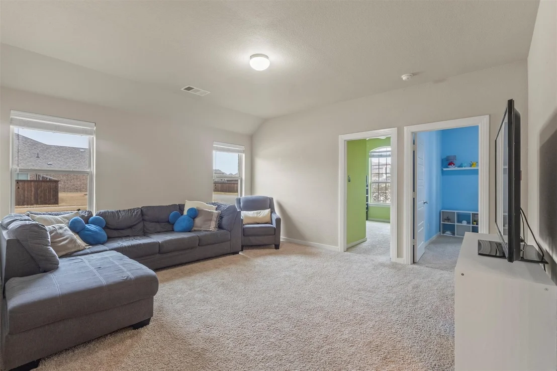 Photo of 1300 Lawnview Drive