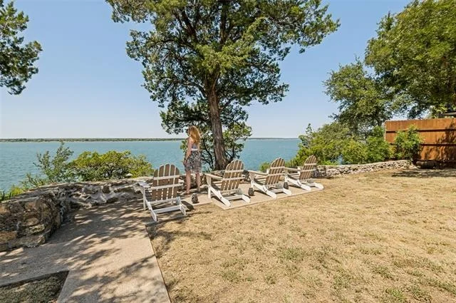 Photo of 111 Live Oak Drive