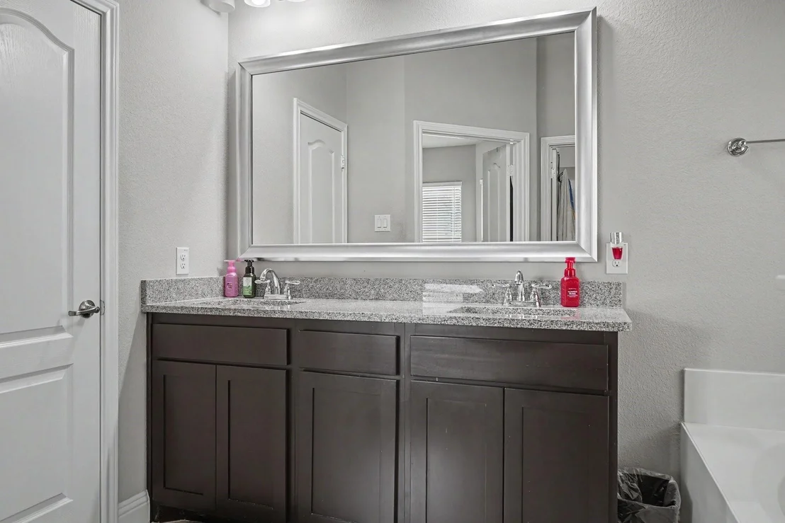 Photo of 646 Harris Ridge Drive