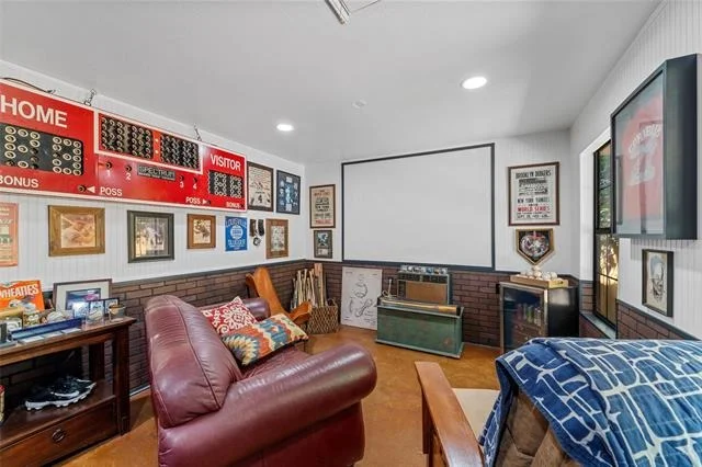 Photo of 3000 Chimney Hill Drive