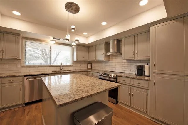 Photo of 828 Norton Circle
