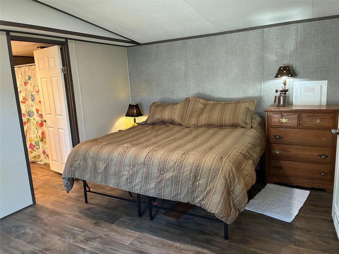 Photo of 5041 Tamarack Drive