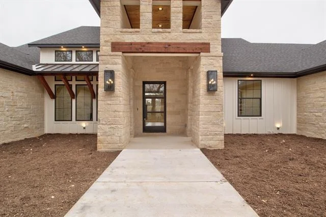 Photo of 1179 Eagles Bluff Drive