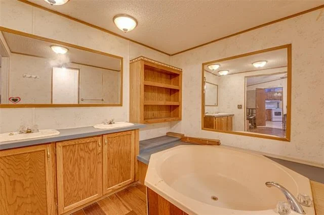 Photo of 6147 County Road 437