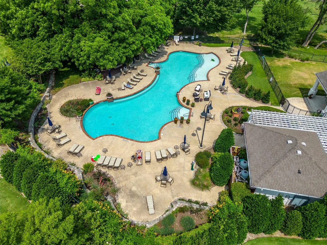 Photo of 7205 Darrow Drive