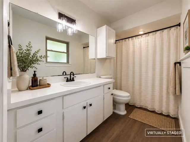 Photo of 126 Post Oak Bend