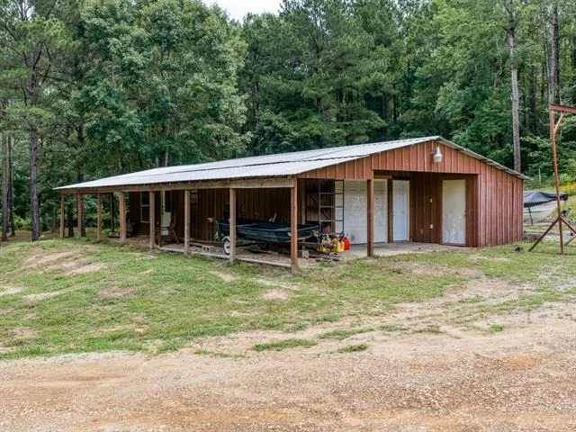Photo of 4240 County Road 2107