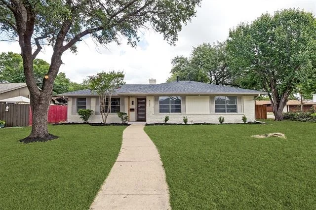 Photo of 437 Summit Drive
