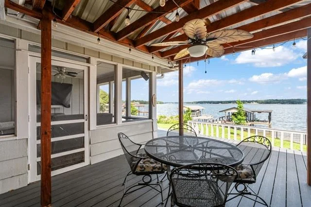 Photo of 138 Pin Oak Drive