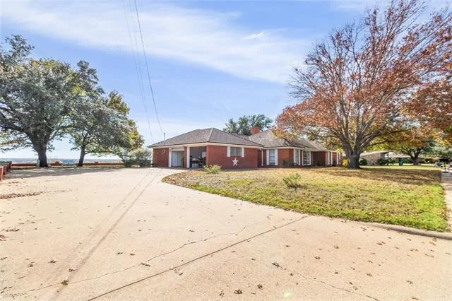 Photo of 1111 Hillcrest Street