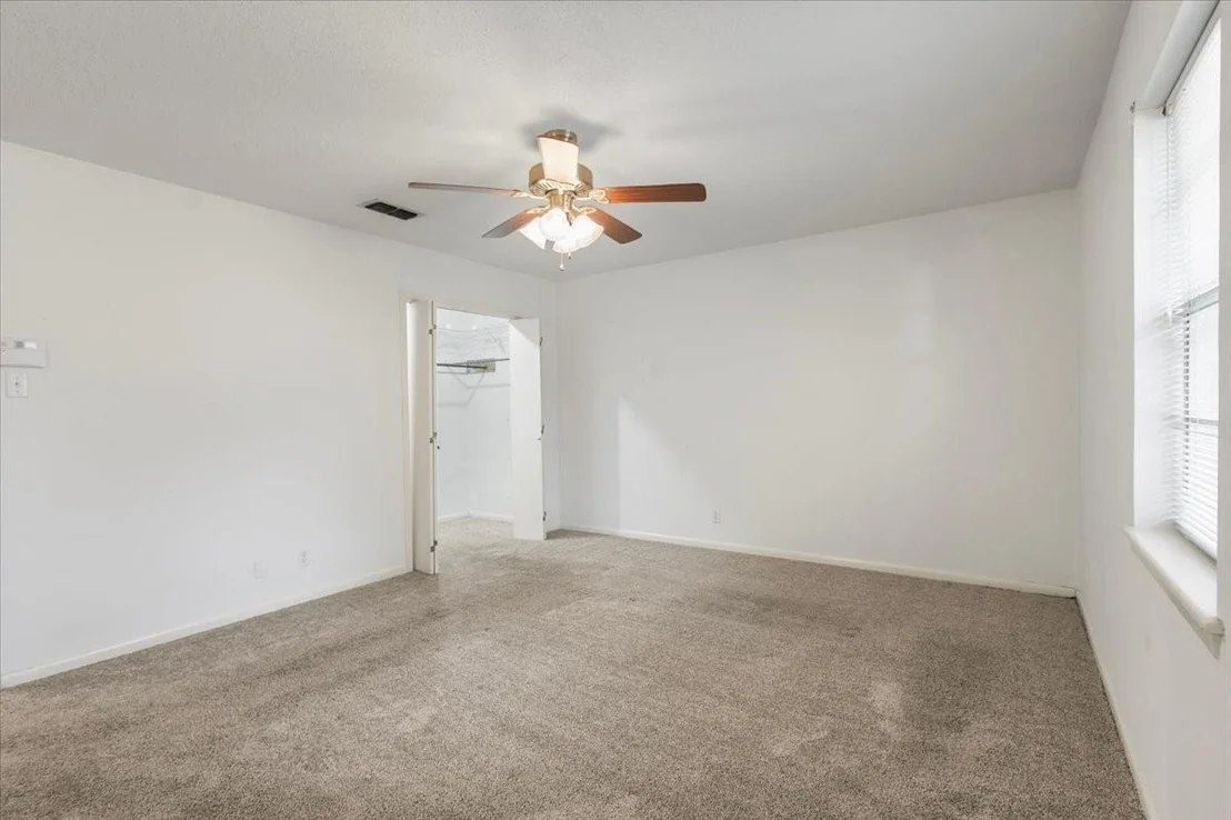 Photo of 202 Sherwood Drive