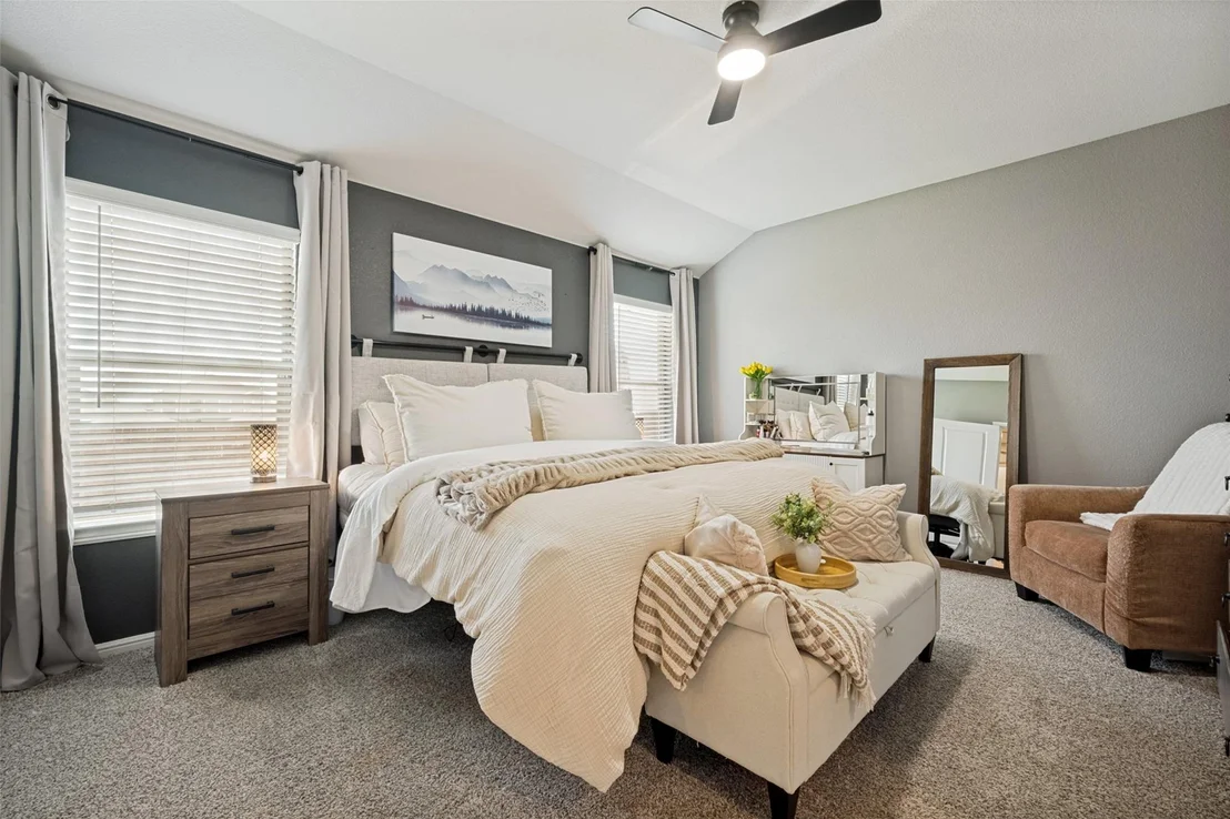 Photo of 5529 Legends Way