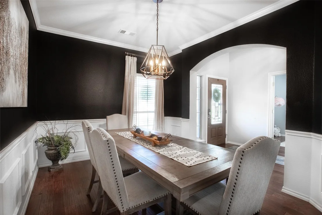 Photo of 10520 Stoneside Trail