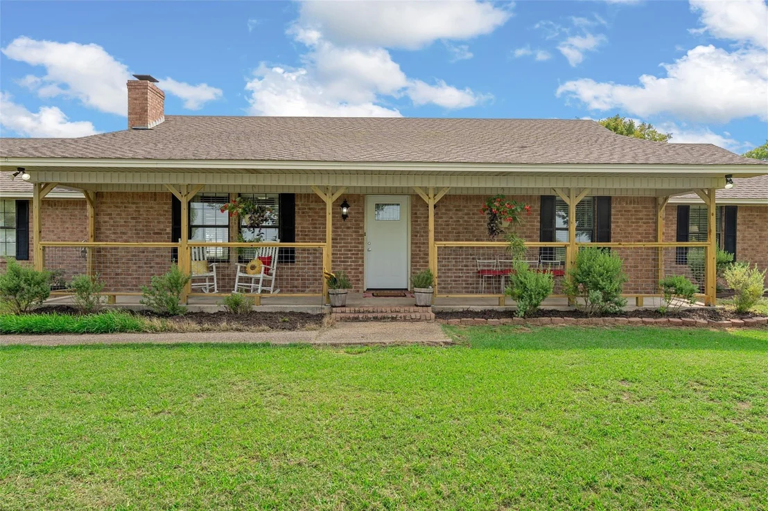 Photo of 4381 County Line Parkway