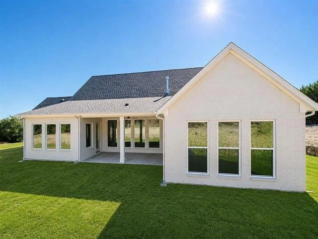 Photo of 1027 Twin Creeks Drive
