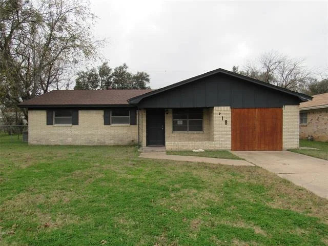 Photo of 218 Virginia Drive