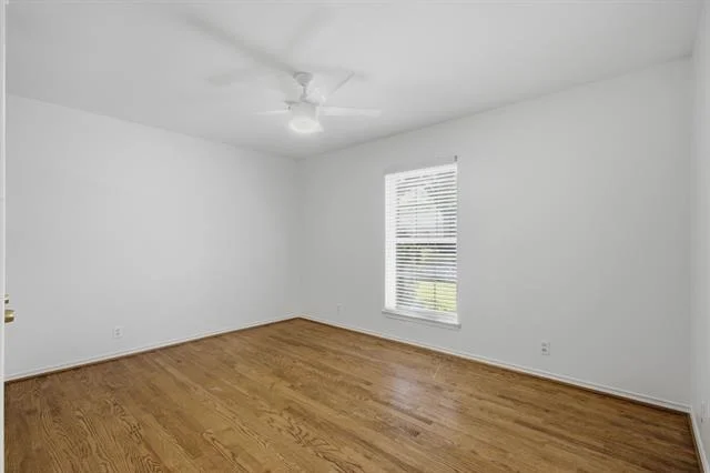 Photo of 939 Blue Lake Circle