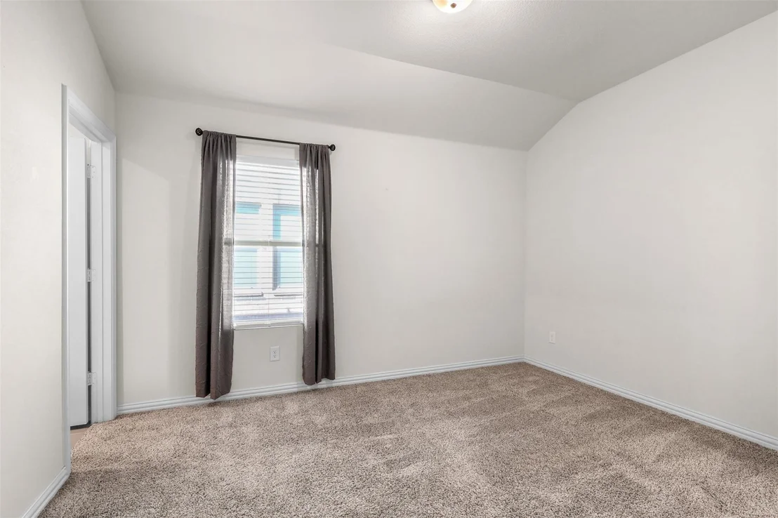 Photo of 3505 Kingsview Drive