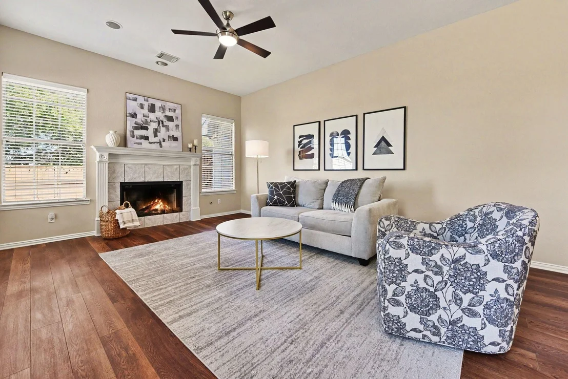 Photo of 401 Stonebridge Circle