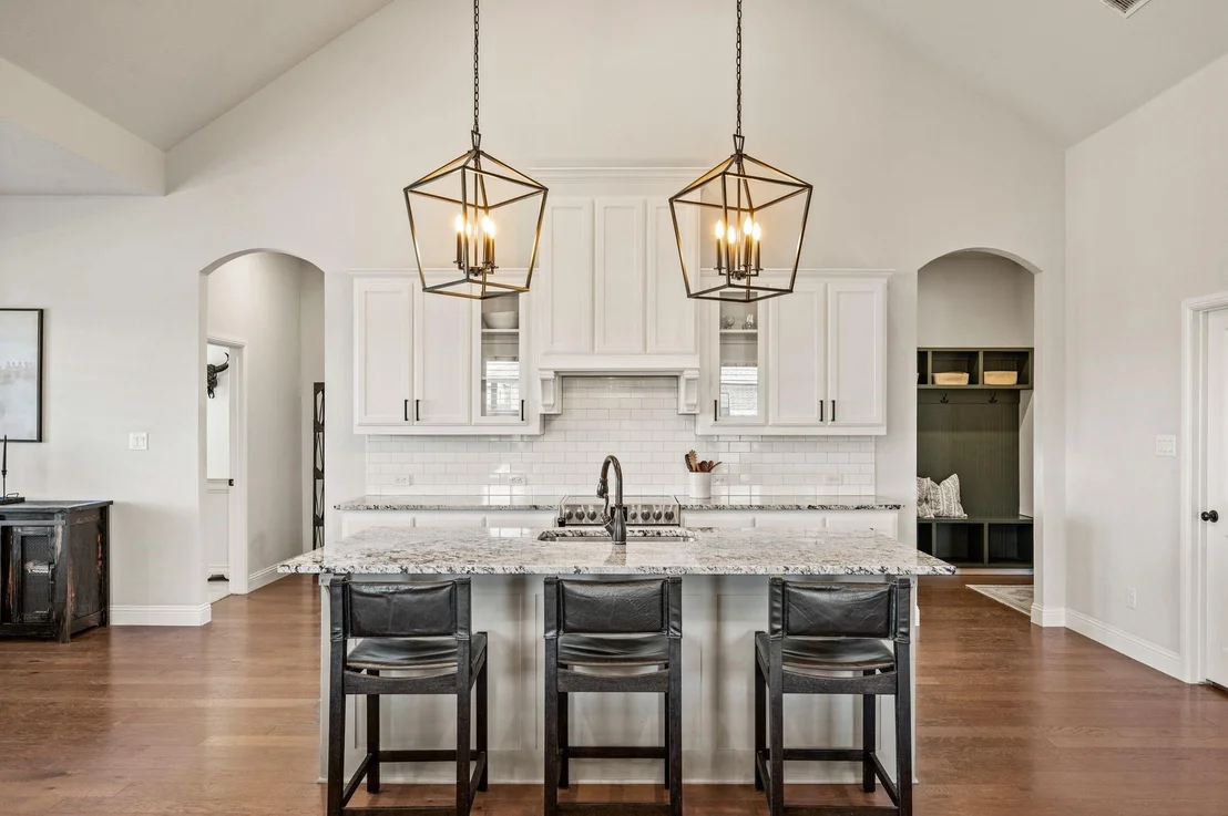 Photo of 8908 Lazy Oak Drive