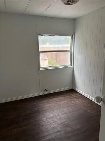 Photo of 28 E Whippoorwill Lane