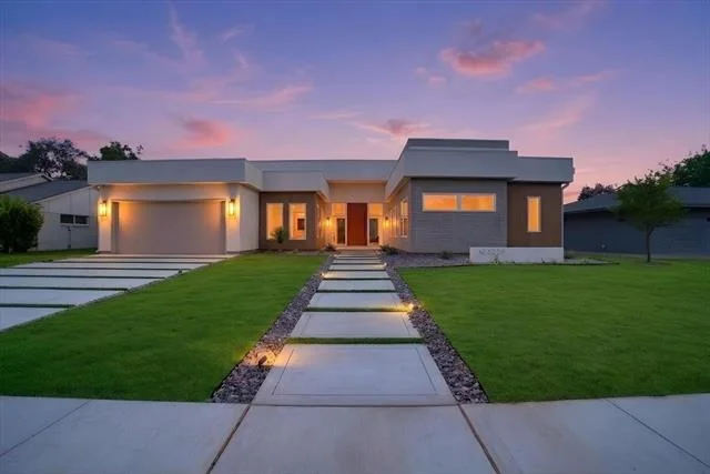 Photo of 3239 Whitehall Drive