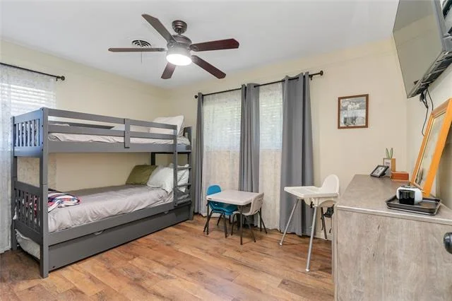 Photo of 1328 Brookside Drive