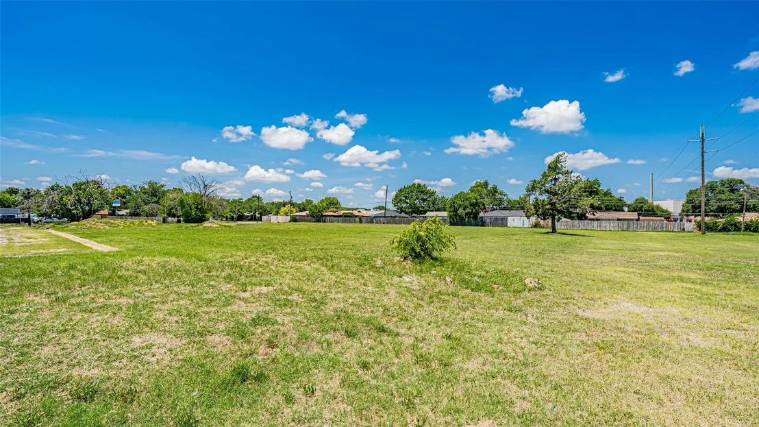 Photo of 730 S Cherry Lane