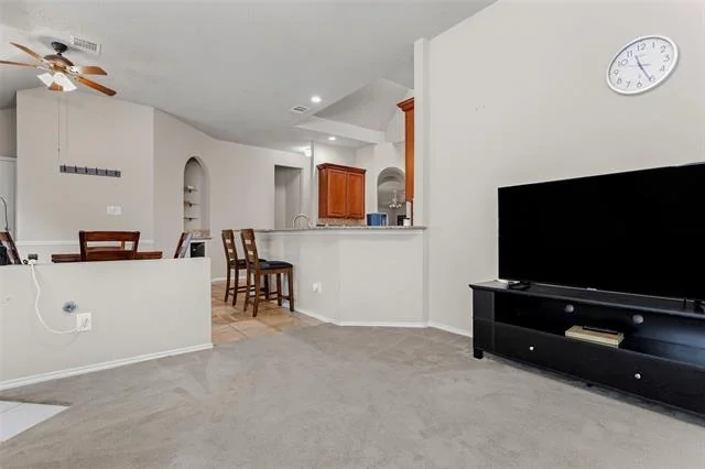 Photo of 741 Whitman Drive