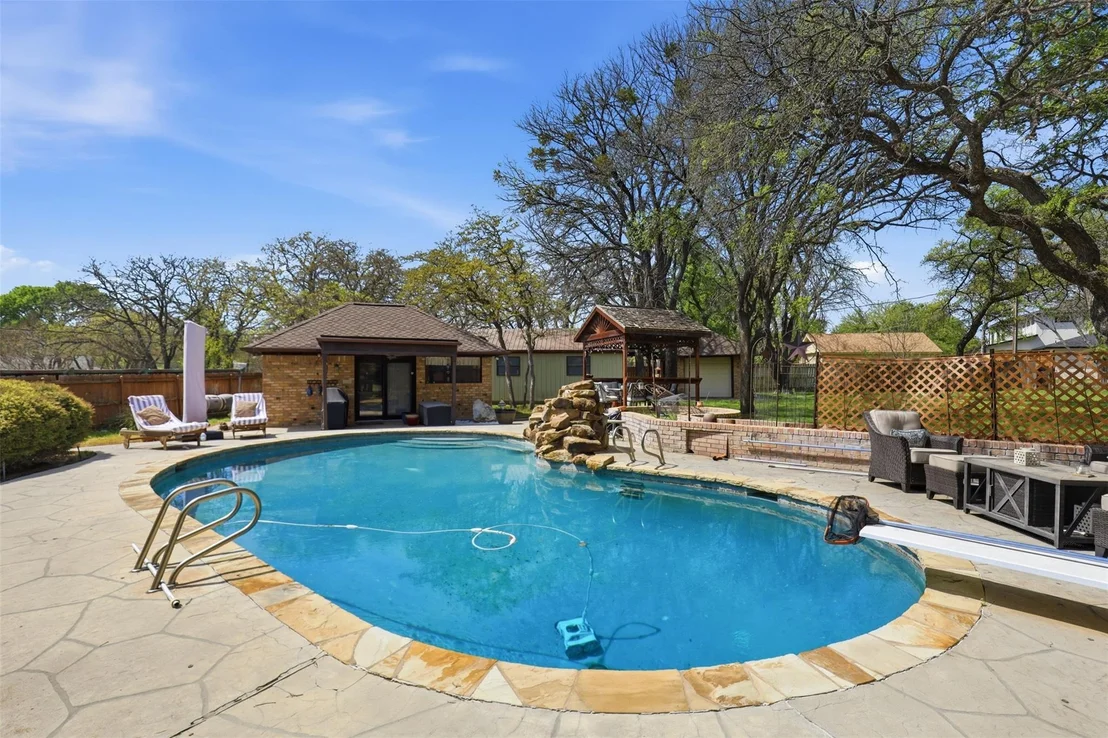 Photo of 3000 Yucca Road