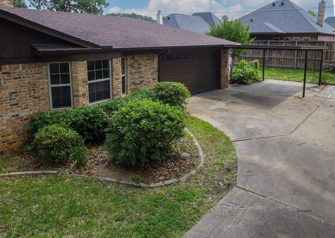 Photo of 610 Rockwall Drive