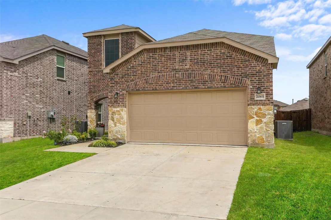 Photo of 2065 Henrietta Drive