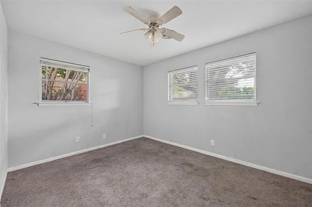 Photo of 2403 Robin Circle