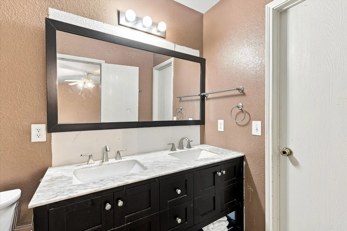 Photo of 8816 Chisholm Trail