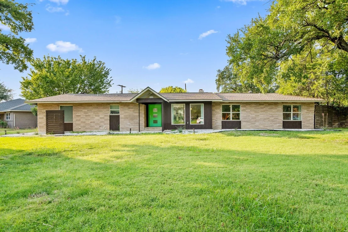 Photo of 3427 Saint Cloud Circle