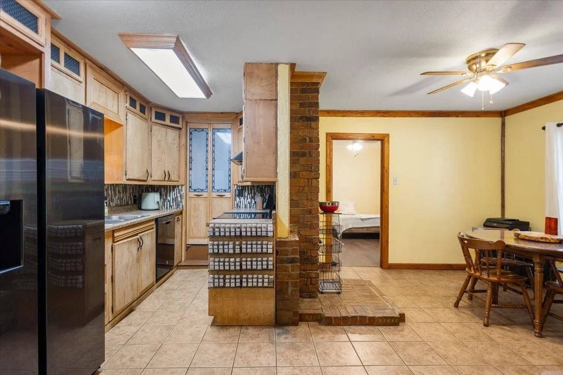 Photo of 2360 Elk Road