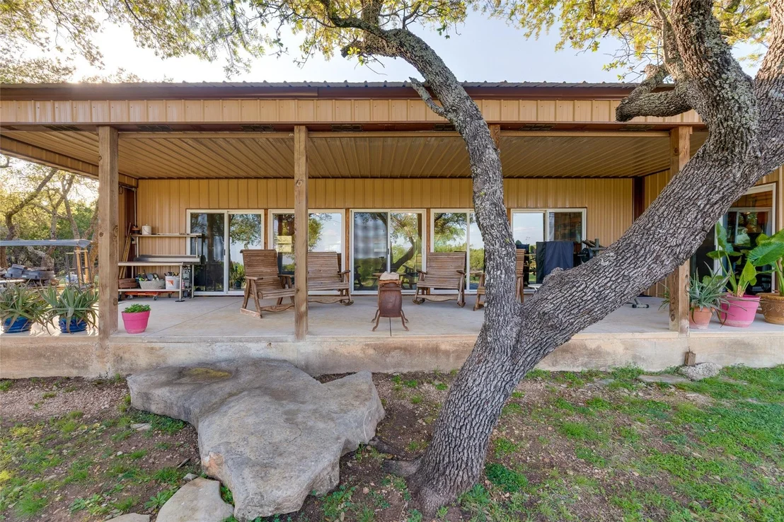 Photo of 1261 Park Road