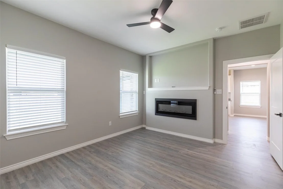 Photo of 7908 Freedom Crest Avenue