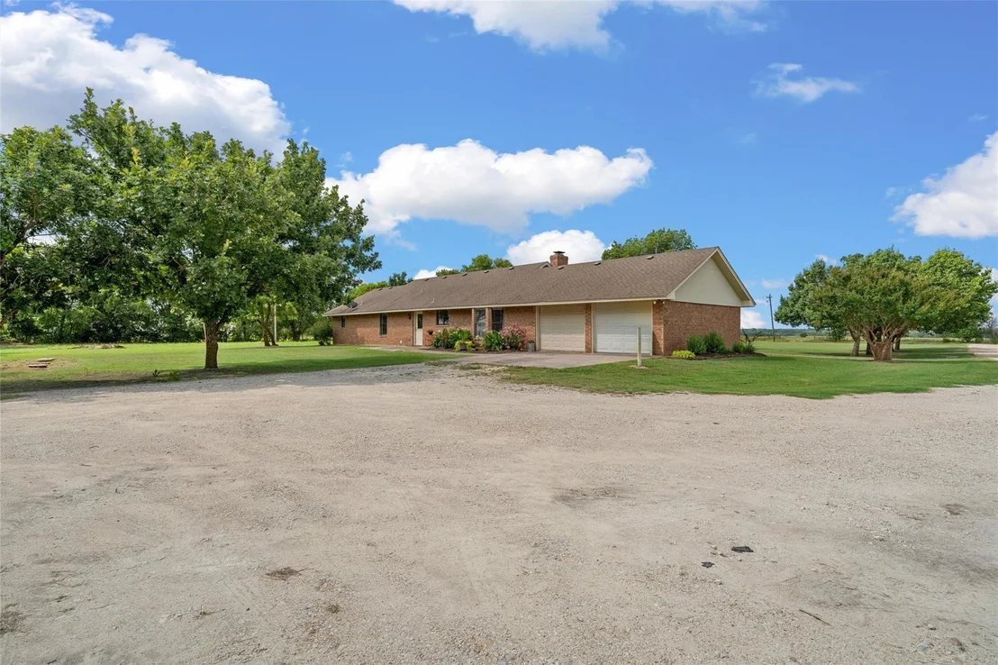 Photo of 4381 County Line Parkway