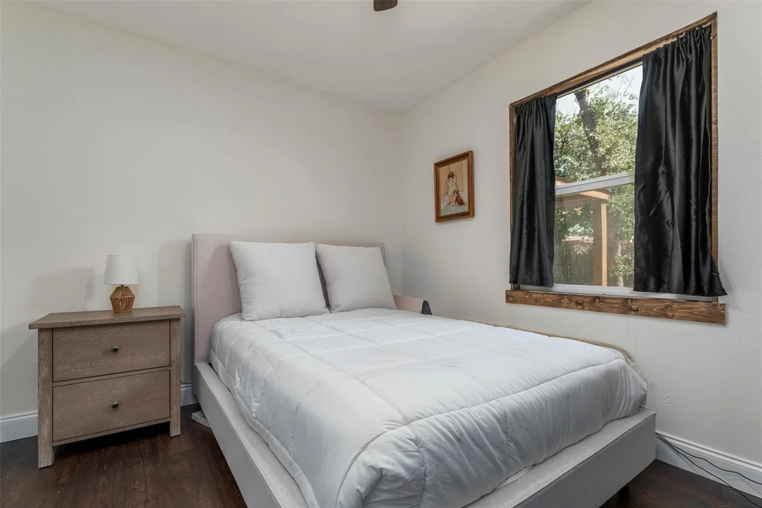 Photo of 805 Clover Park Drive