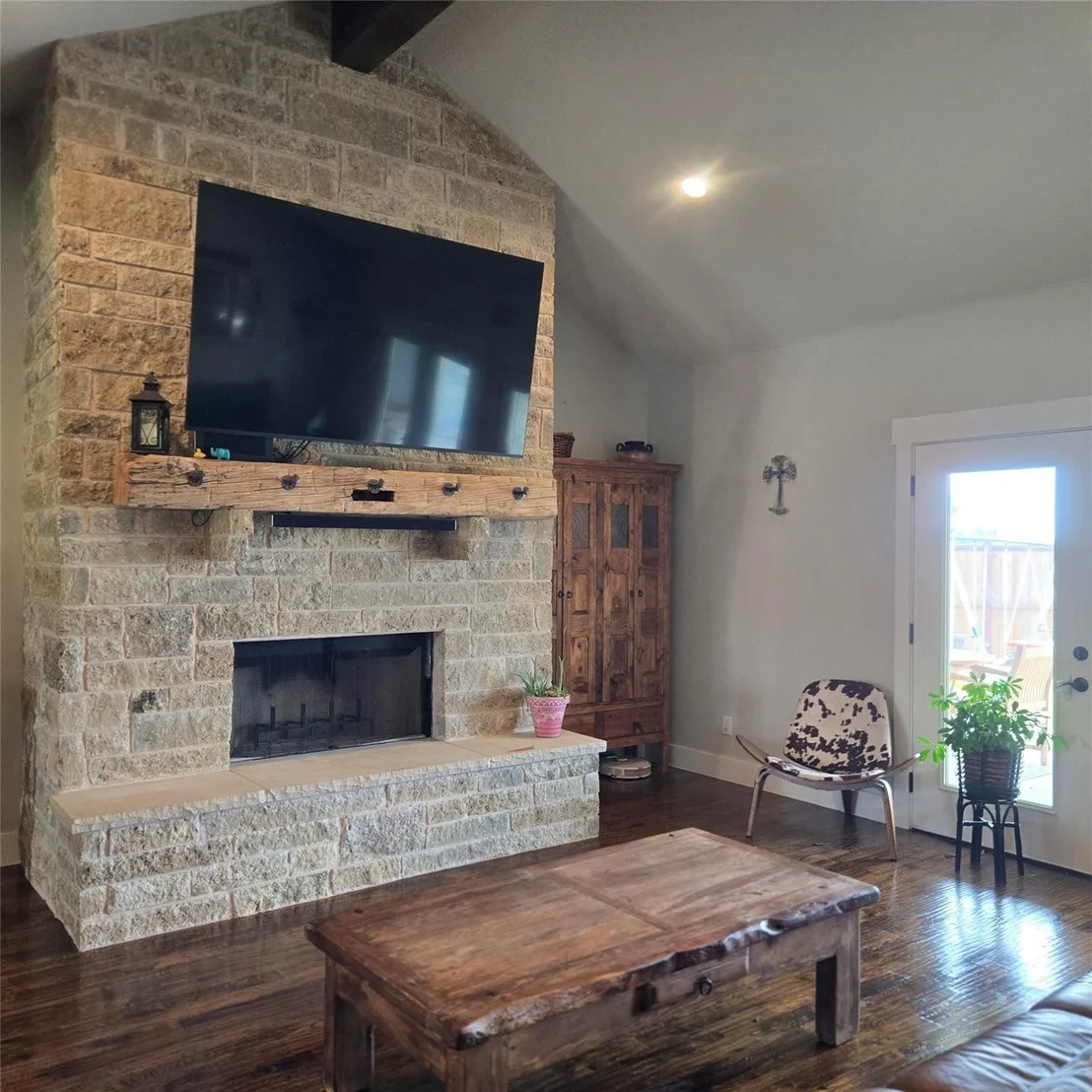 Photo of 1142 Dunn Drive